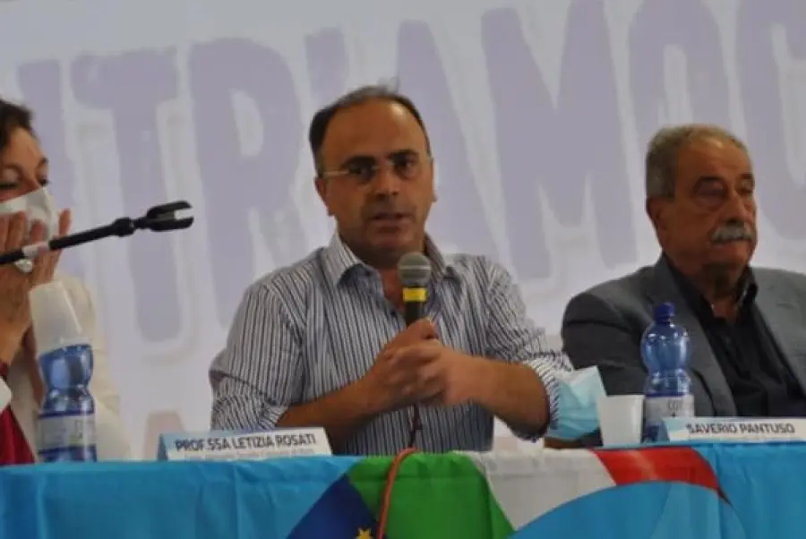 Scuola, Pantuso (Uil Scuola Rua): “Abbandonare l’algoritmo. Tornare alle nomine in presenza con le scuole polo”