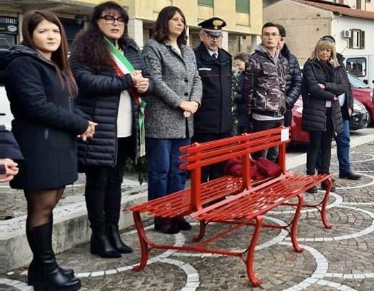 Alvito, Battisti: "Una panchina rossa contro la violenza sulle donne"