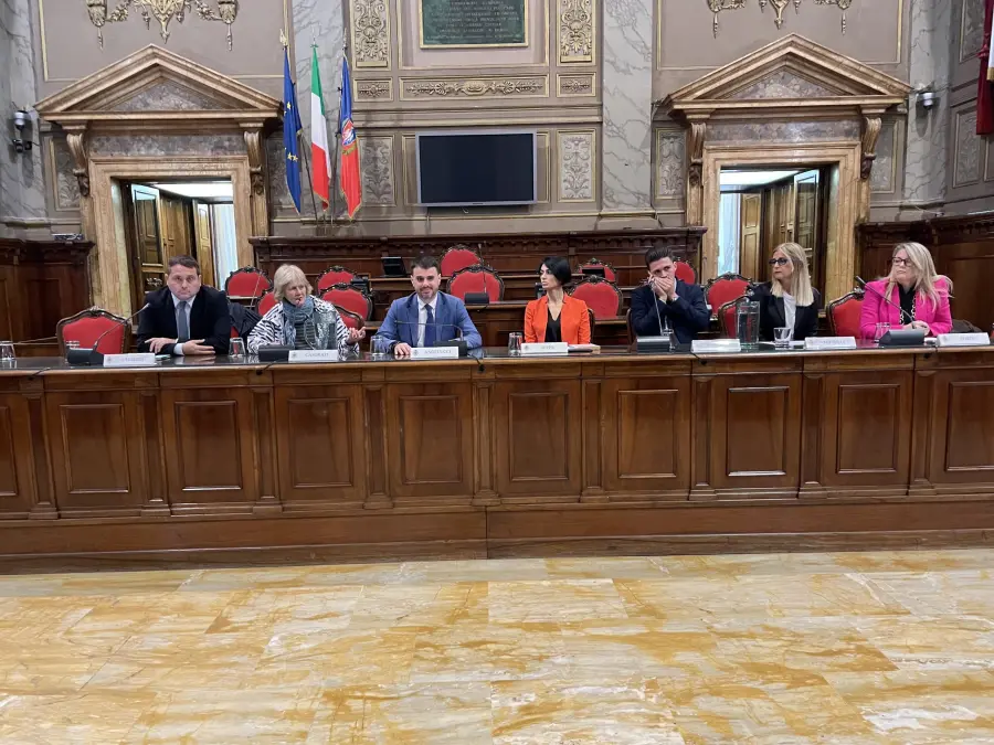 Moda, Angelucci: "Con i giovani studenti rilanciamo il fashion design"