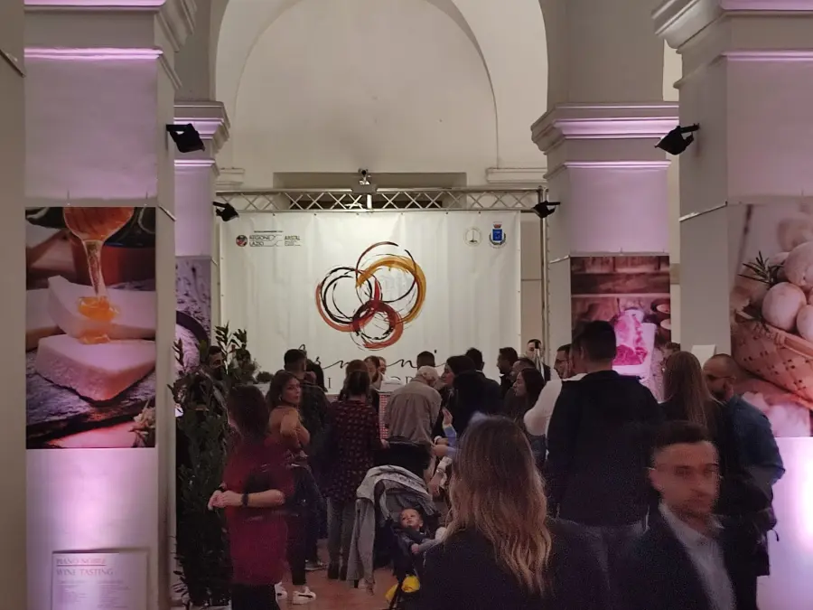 Valmontone, torna “Armonie di ottobre” ed è un successo: dalla magia della location ai sapori e calici del territorio (FOTO)