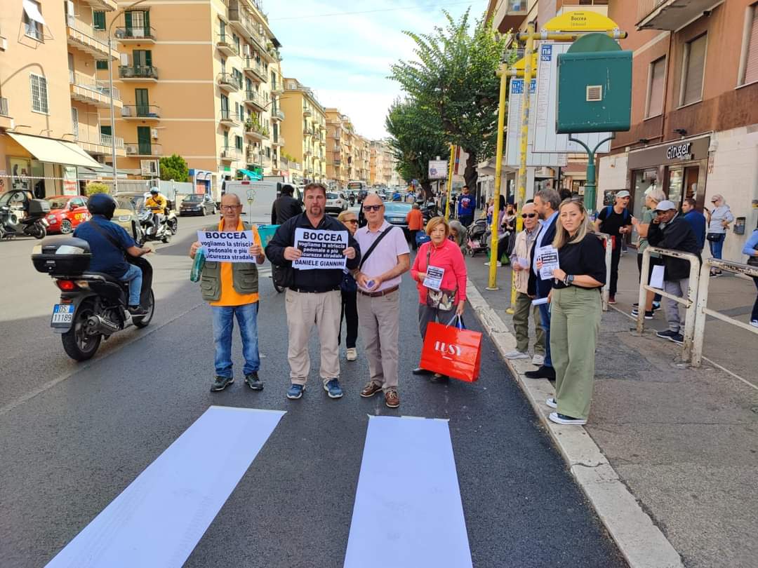 Roma, Giannini (Lega): "Strisce pedonali 'fai da te'  a via Boccea contro i ritardi di Comune e Municipio" (FOTO)