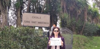 Cobas: “I 100 giorni della giunta Gualtieri, le maestre precarie protestano davanti la location al Divino Amore” (FOTO)