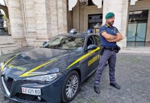 Roma, controlli interforze in zona Esquilino e Termini: 5 arresti (FOTO-VIDEO)